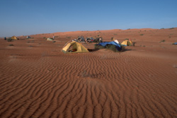 GEO-Naturreisen - Naturreisen weltweit - Oman - Lagerplatz in der Sandwste
